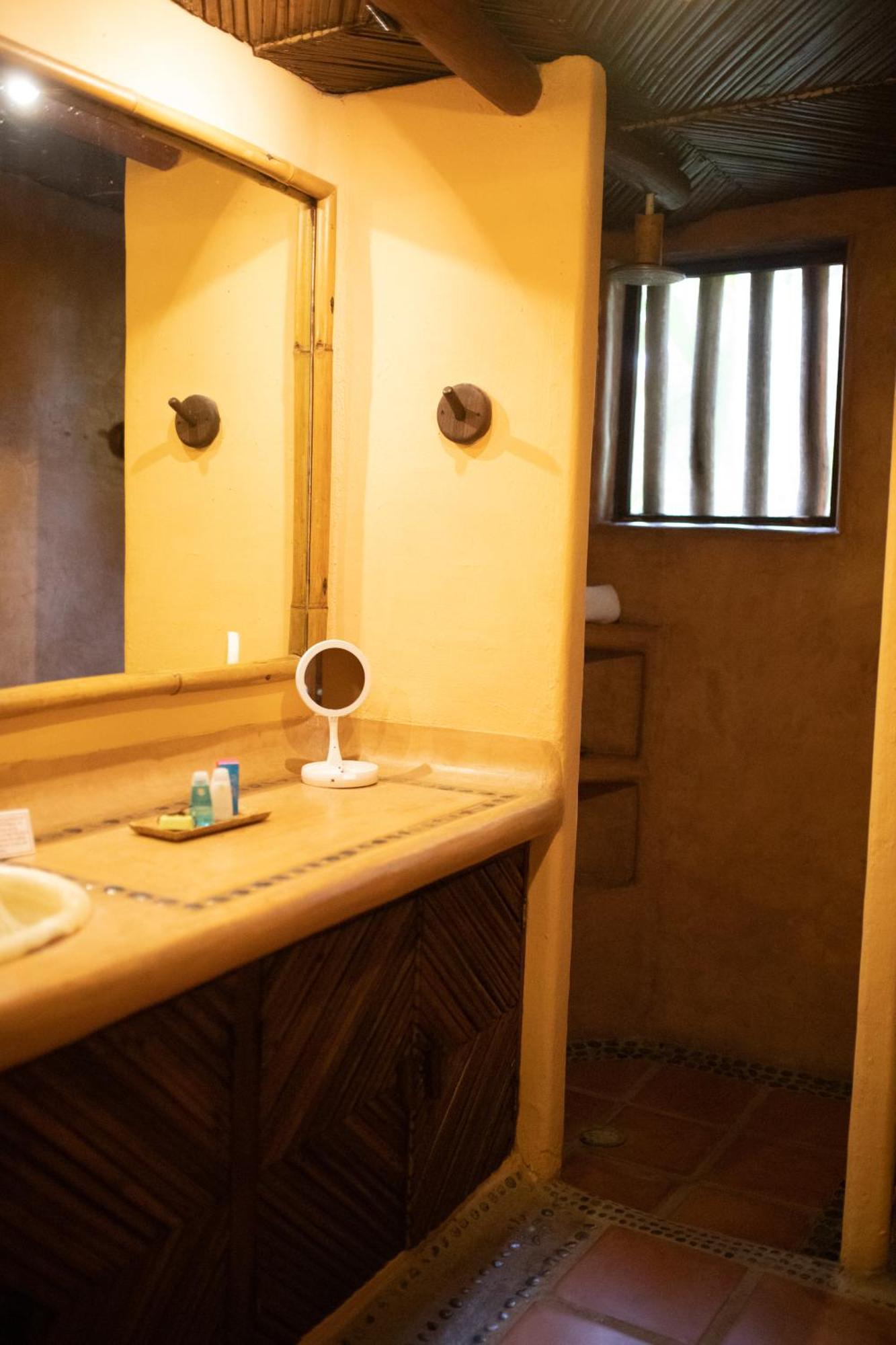 Puertas Paraiso Hotel Boutique Сиуатанехо Экстерьер фото