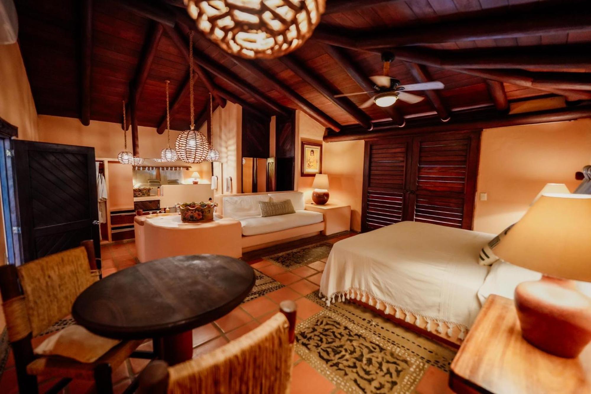 Puertas Paraiso Hotel Boutique Сиуатанехо Экстерьер фото
